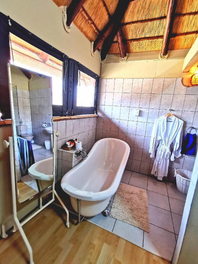 John And Noleen'S Place Marloth Park Eksteriør bilde