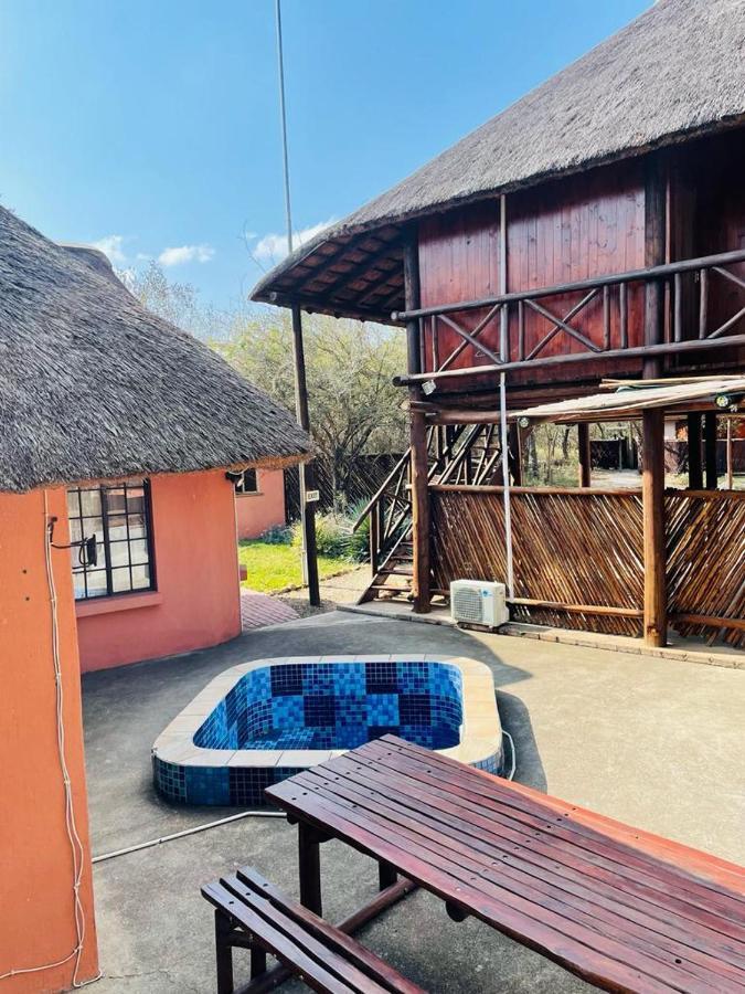 John And Noleen'S Place Marloth Park Eksteriør bilde